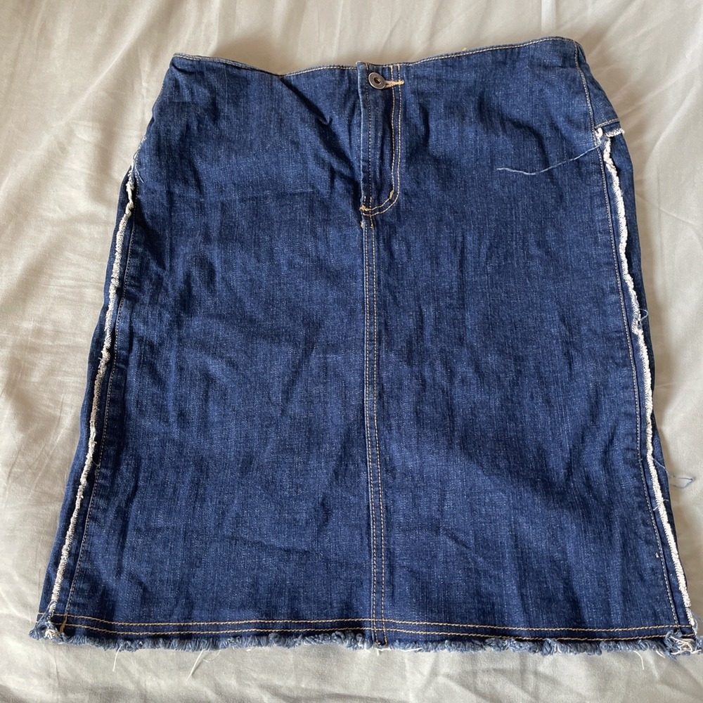 Baby Phat Women Denin Skirt Size 9 Blue